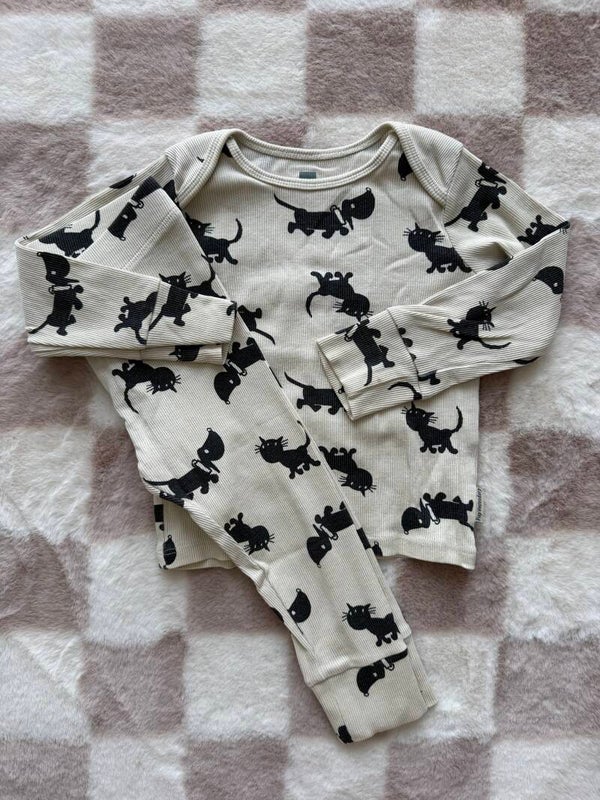 Hema pyjama maat 74-86