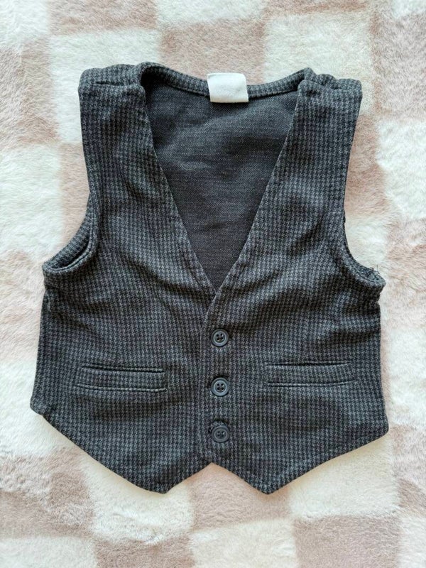Hema gilet maat 86/92