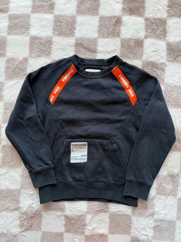 Vingino sweater maat 140