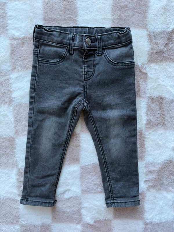 Hema broek maat 80