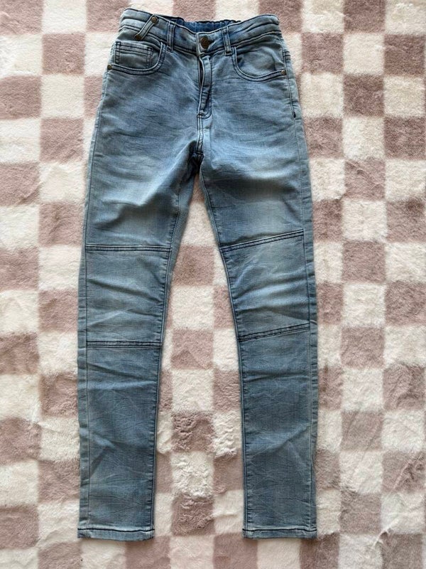 DDD broek maat 152