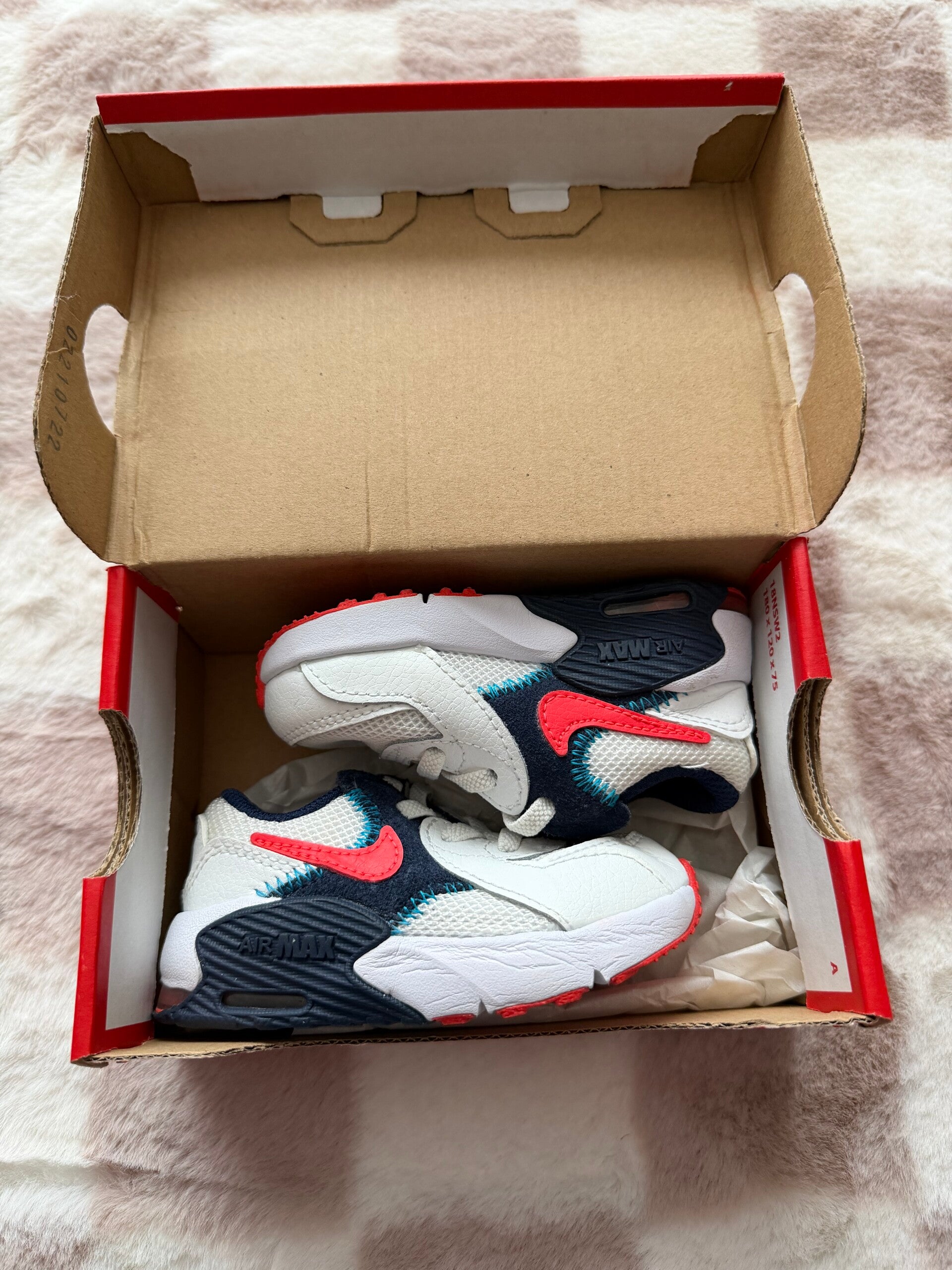 Nike air max excee maat 21