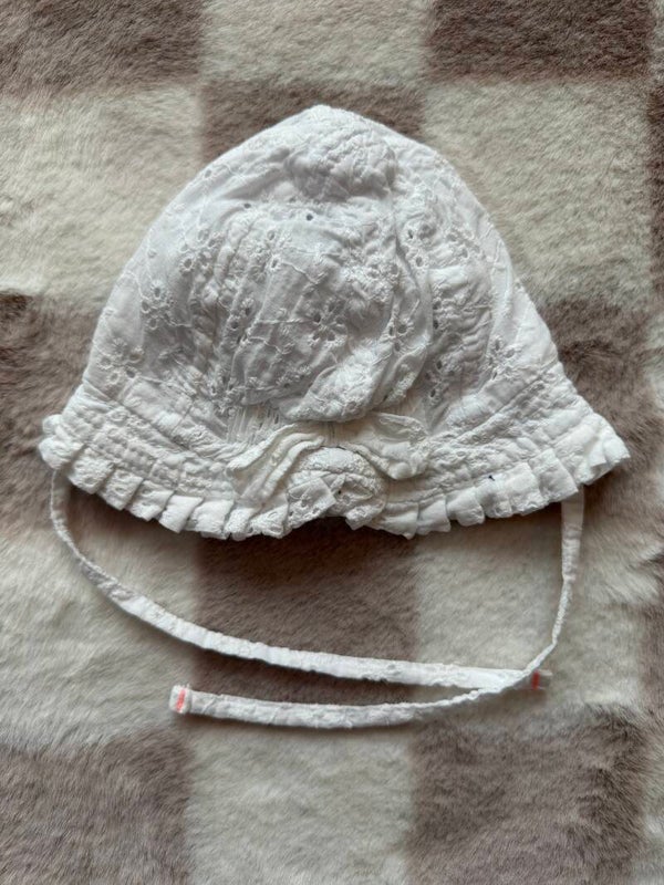 Hema hoedje 0-4 maand