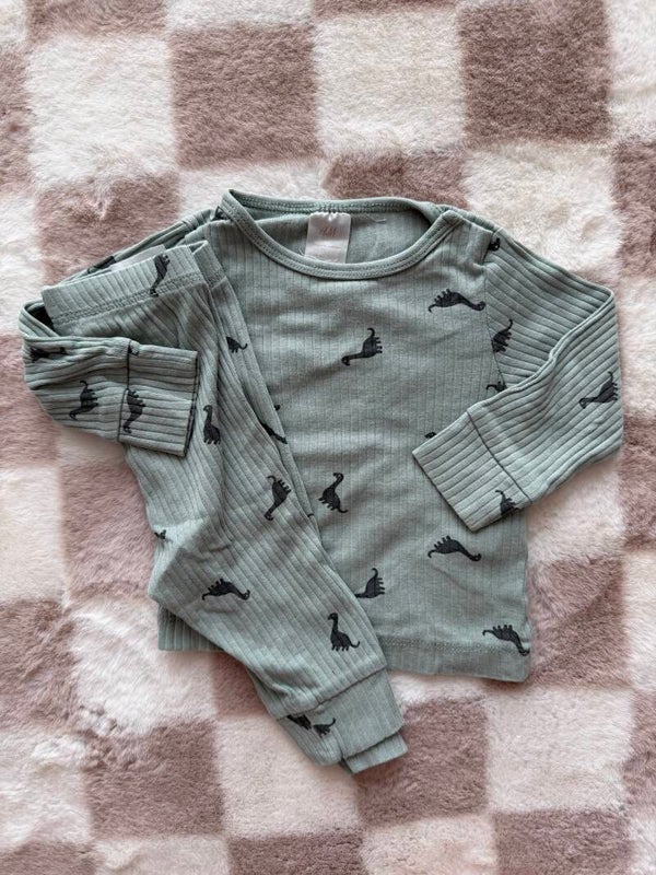 H&M setje maat 62