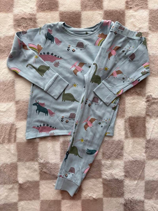 Next pyjama maat 116