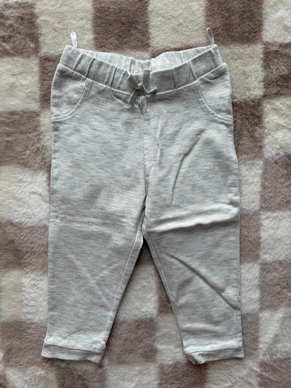 C&A broek maat 92