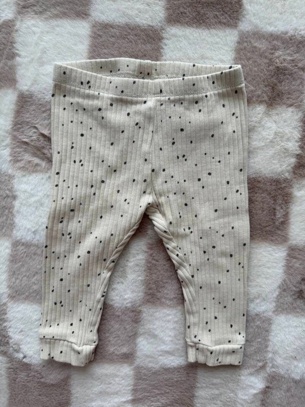 Hema broek maat 74