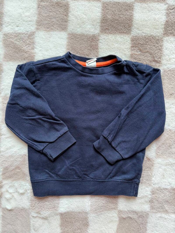 Hema sweater maat 98