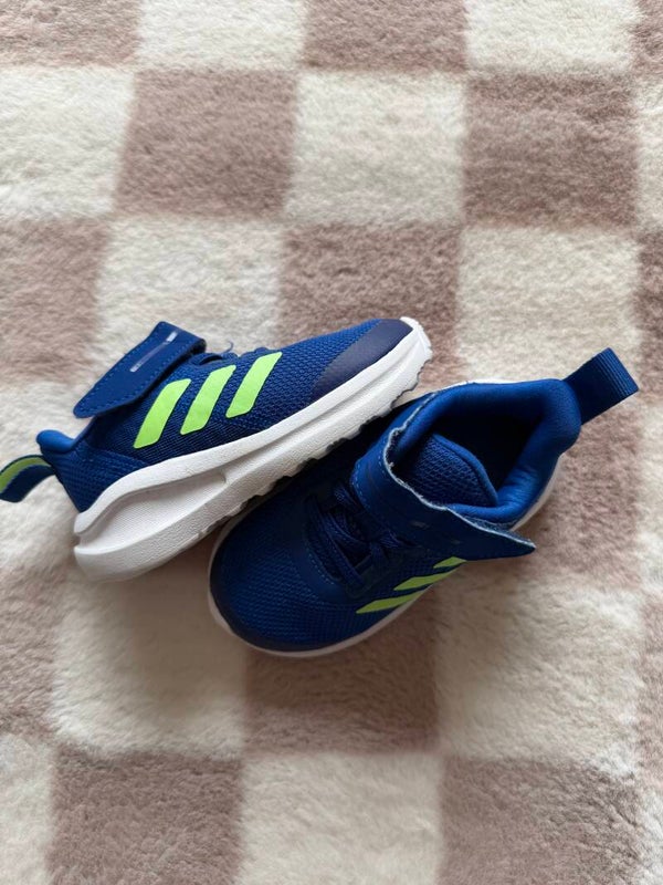 Adidas sneakers maat 21