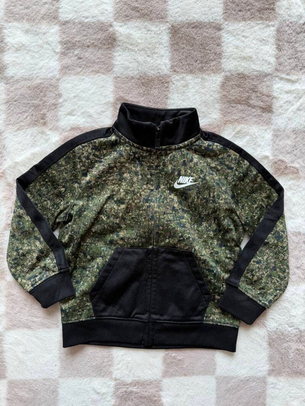 Nike vest maat 80/86