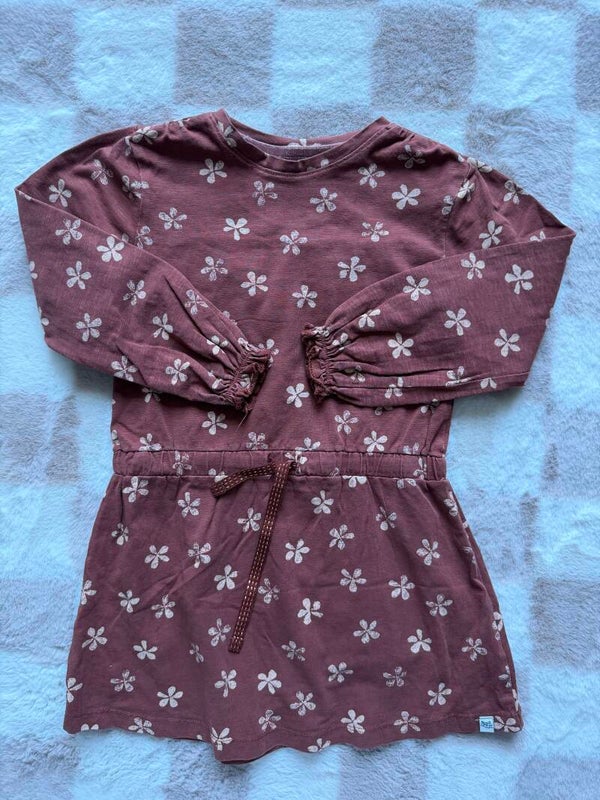 Noppies jurk maat 104
