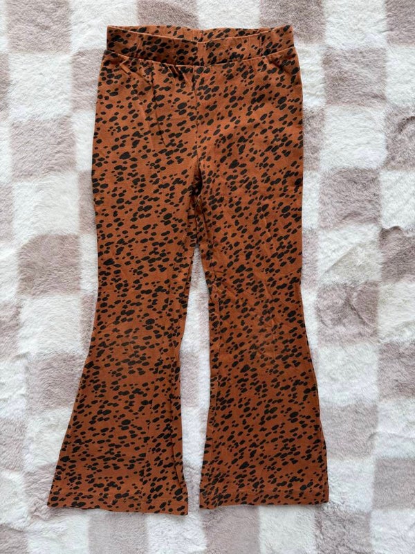 Hema broek maat 110/116