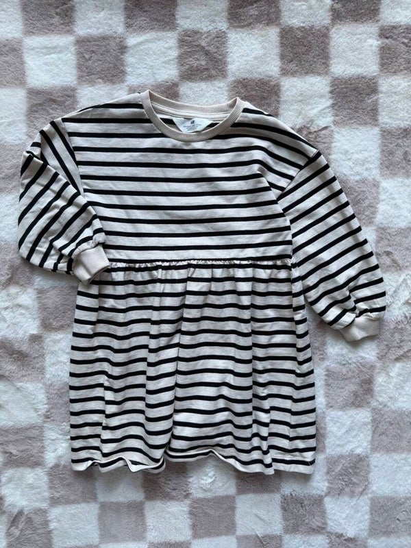H&M jurk maat 110/116