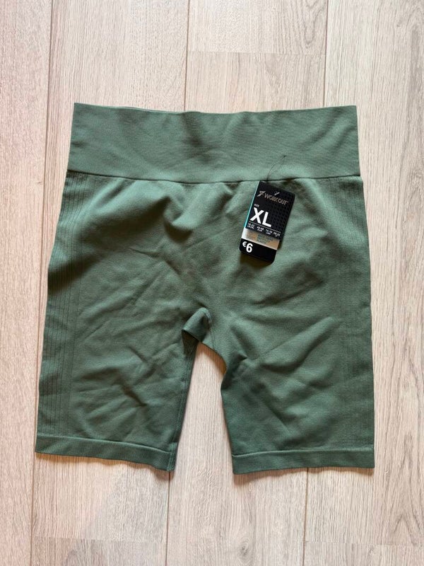 Sport broek maat XL