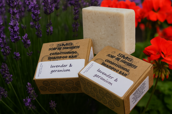 LAVENDER & GERANIUM SOLID CONDITIONING SHAMPOO BAR