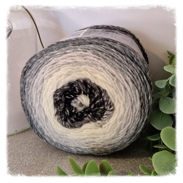 King Cole Curiosity DK - 150g - Charcoal (2890)