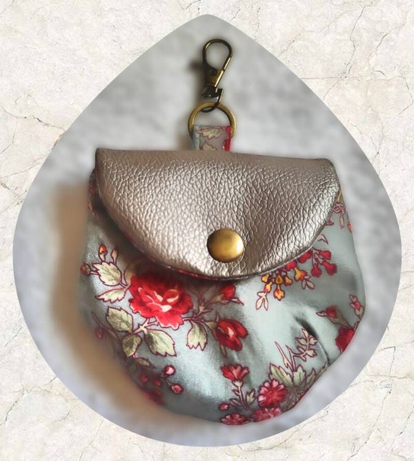 Pochette "Mini Aglaé" : imprimé fleurs rouges