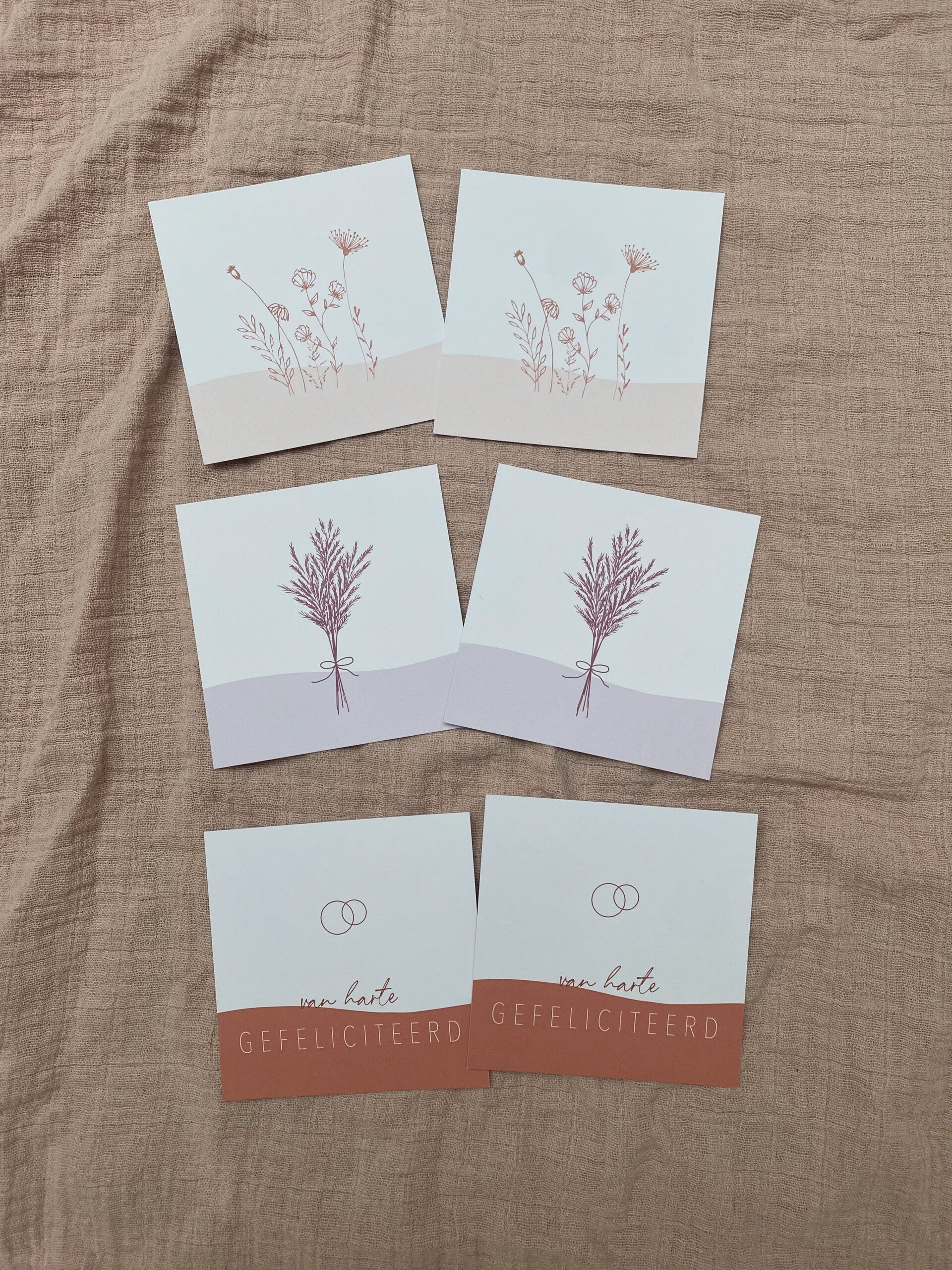 Setje blanco bloemen en huwelijk