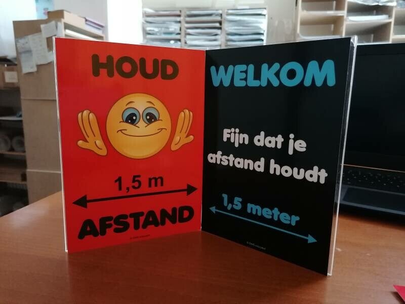 Sterkaarthouder 'Houd afstand' A5