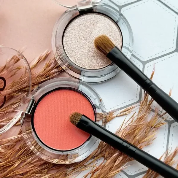 Dual Ended Eyeshadow Brush