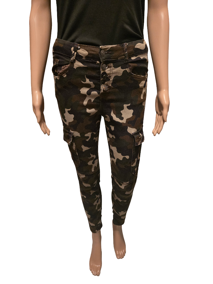Pantalon cargo camouflage femme – coupe slim poches latérales