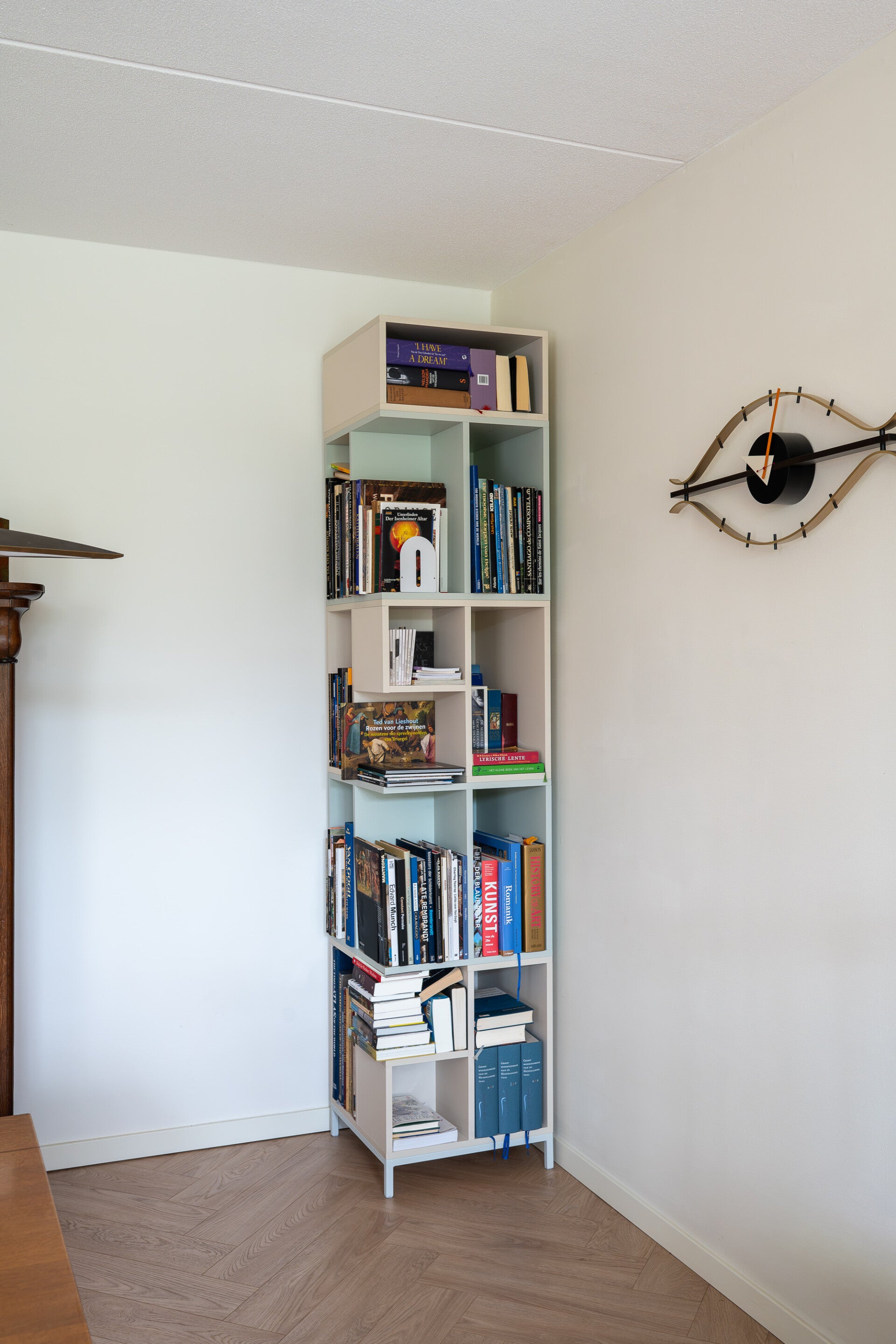 COREIN Boekenkast Barry Rengelink