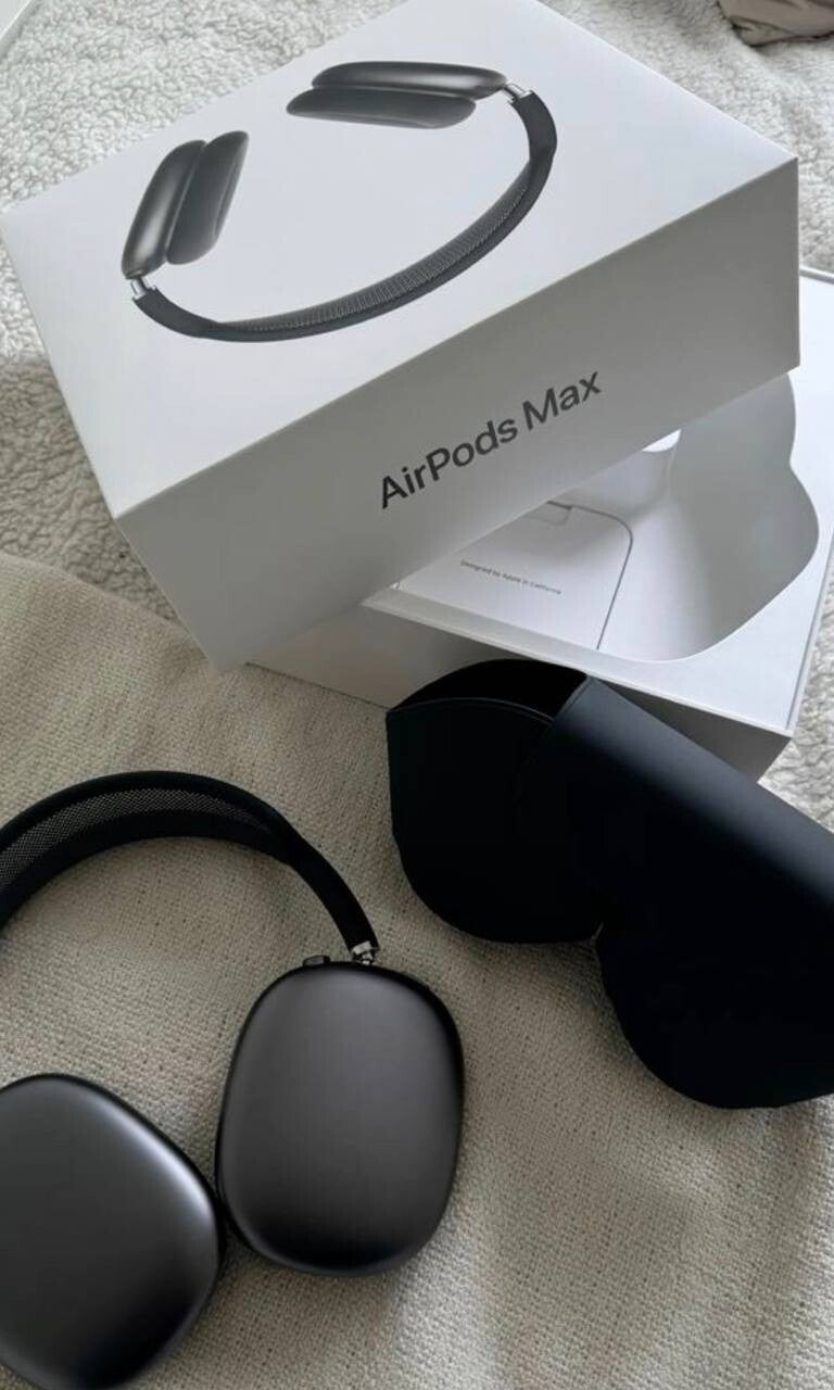 Apple AirPods Max 2