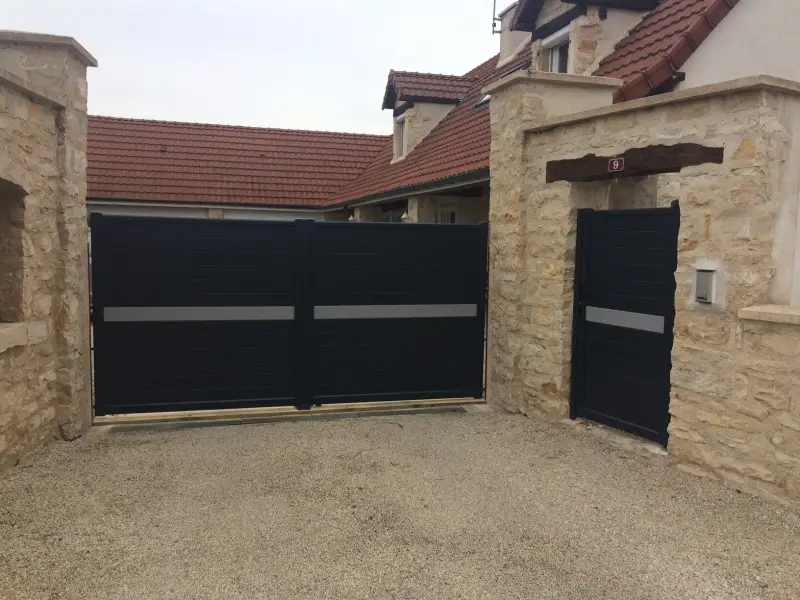 Remplacement d’un portail et d’un portillon près de Beaune par La Côte en Travaux