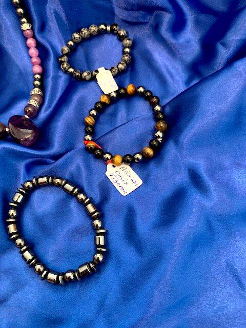 Armbänder mit dem Heilstein Hämatit