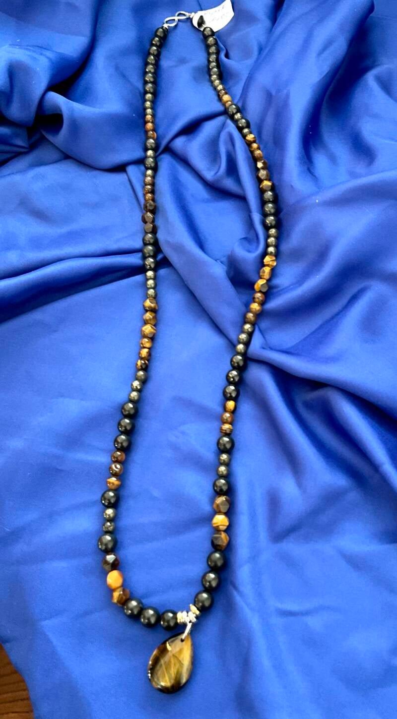 Mala mit Heilstein Tigerauge