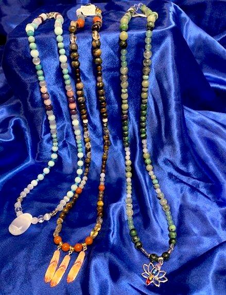 Einige meiner selbst erstellten, individuellen Malas