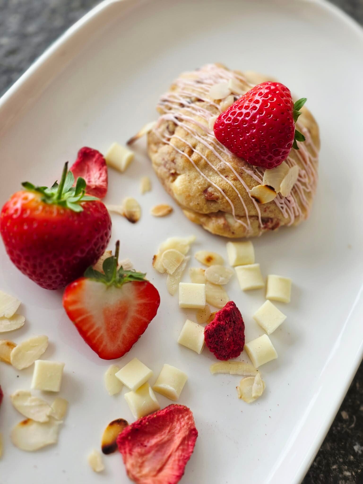 Strawberry cookie met vulling