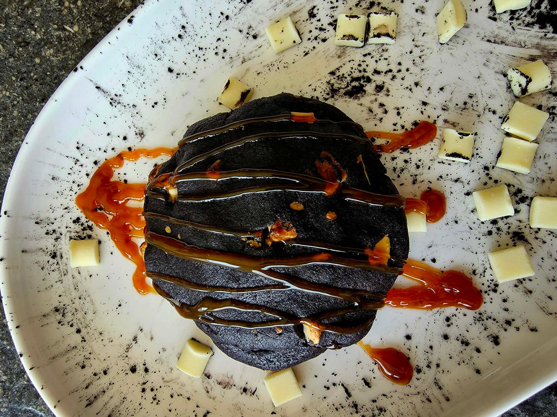 Black velvet cookie 100