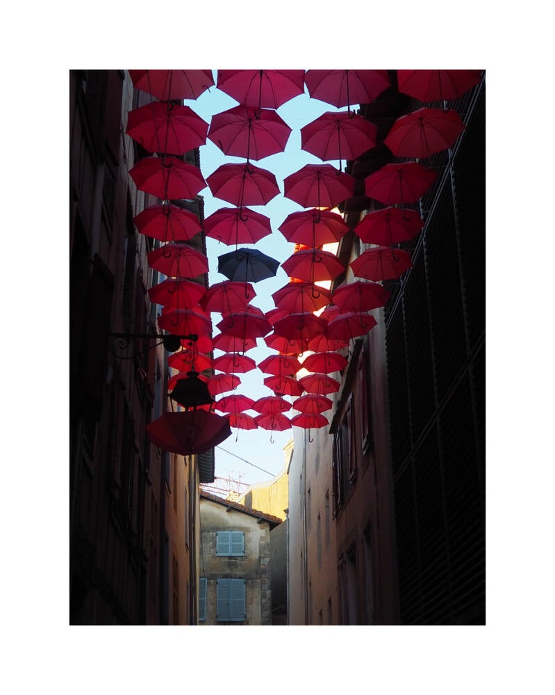 Les Parapluies