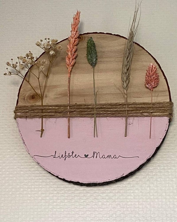 Tekstbord met droogbloemen Rond hout
