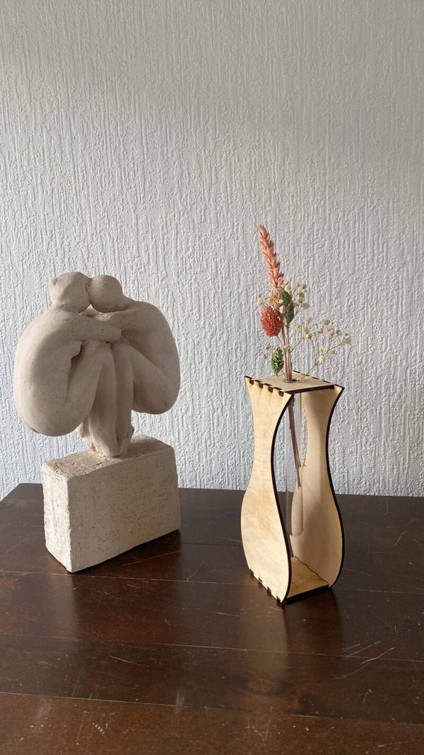 Houten reageerbuis vaas