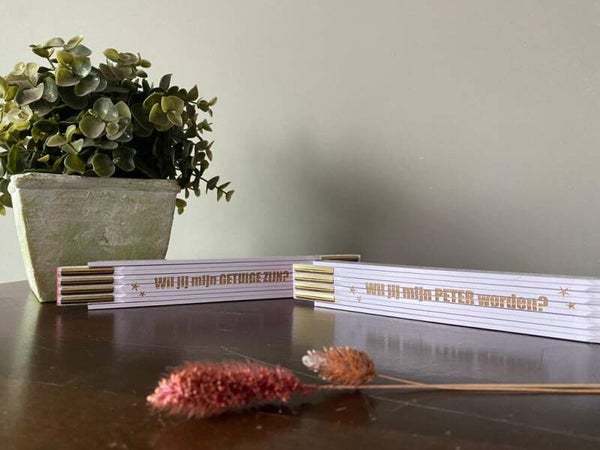 Duimstok met een vraag: Wil jij mijn Peter zijn?