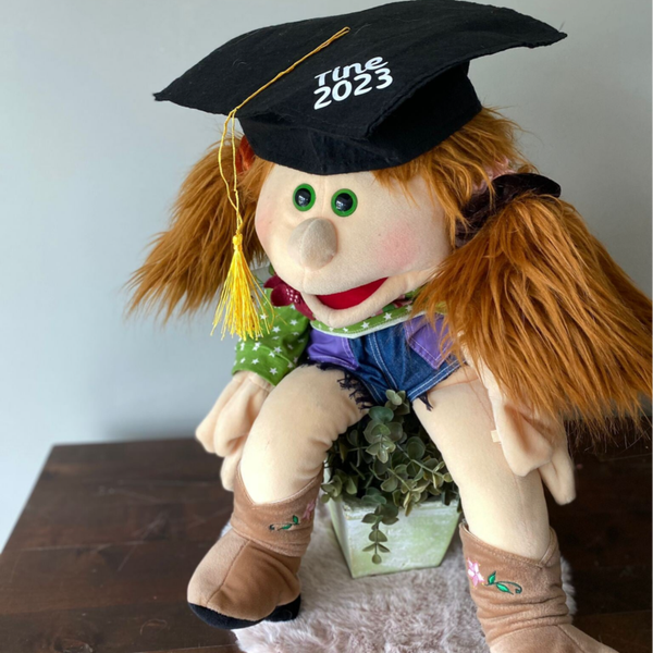 Afstudeerhoedje met naam kind