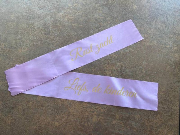 Rouwlint met eigen tekst