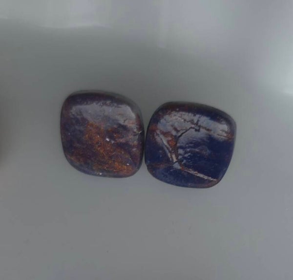 Organic Square Stud range