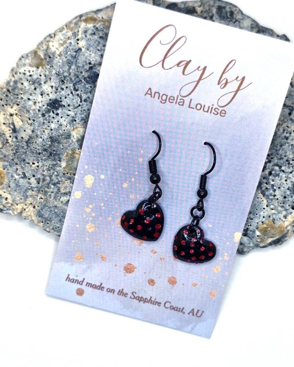 Hart dangles- black with red spots
