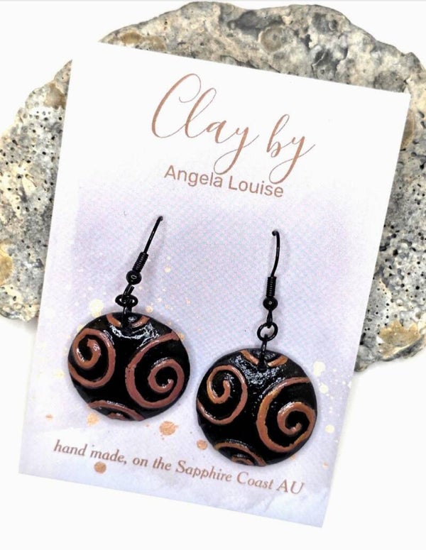 Round dangles- spirals- choose colour
