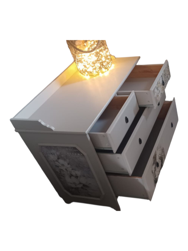 Kastje met decoupage