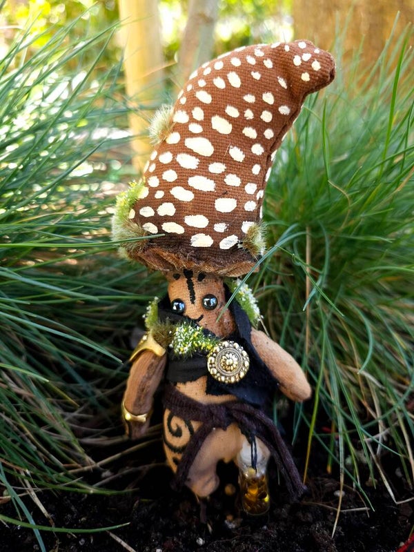 Little Schroomling doll " the collector"