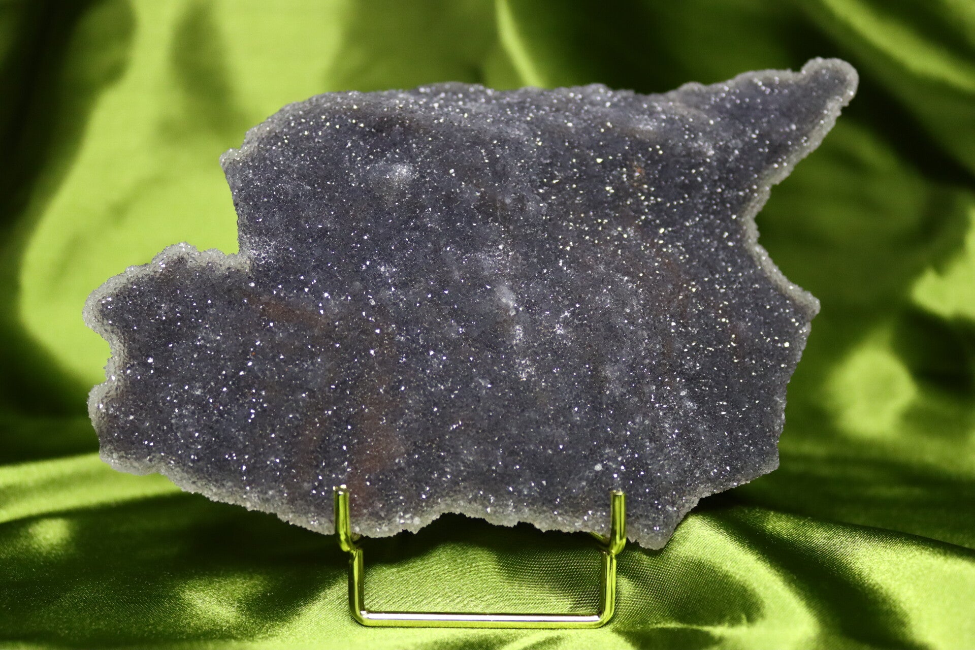 {L} Chalcedoon Kwarts Druzy