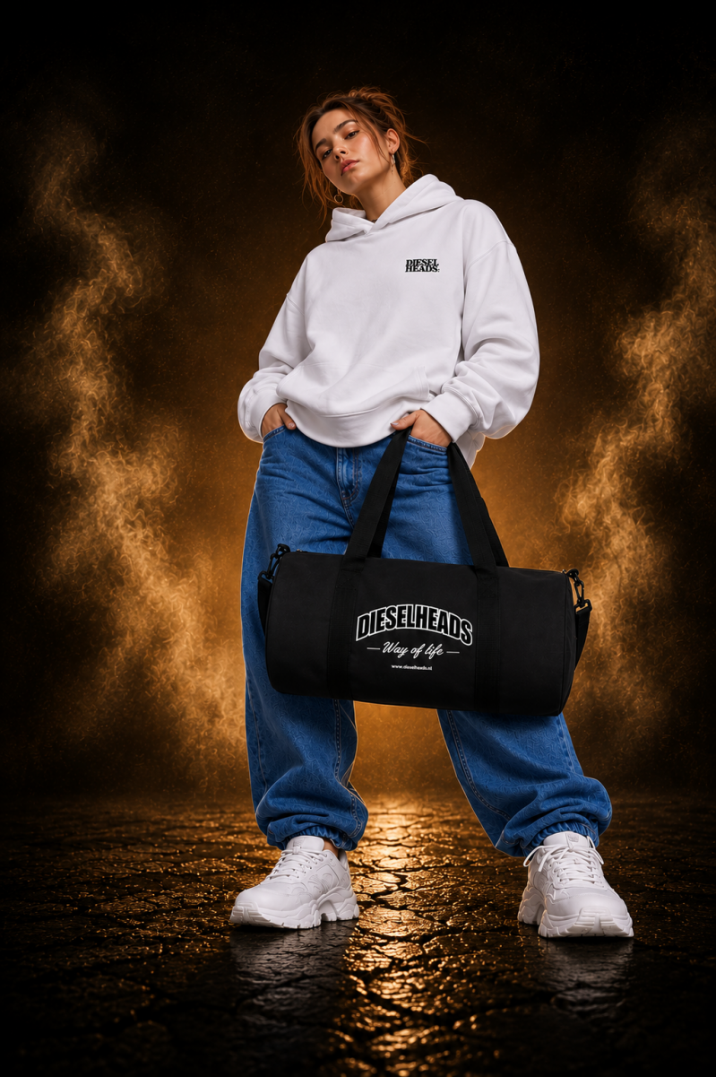 DIESELHEADS reistas voor chauffeurs en truckliefhebbers met stoere trucker lifestyle uitstraling en ruime opbergmogelijkheden.
