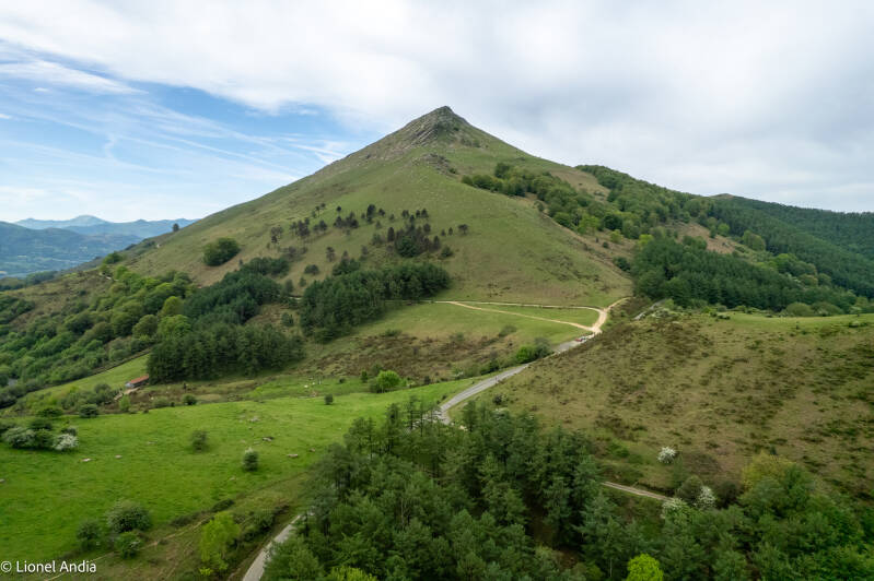 Le mont Alkurruntz, sentinelle de la vallée du Baztan