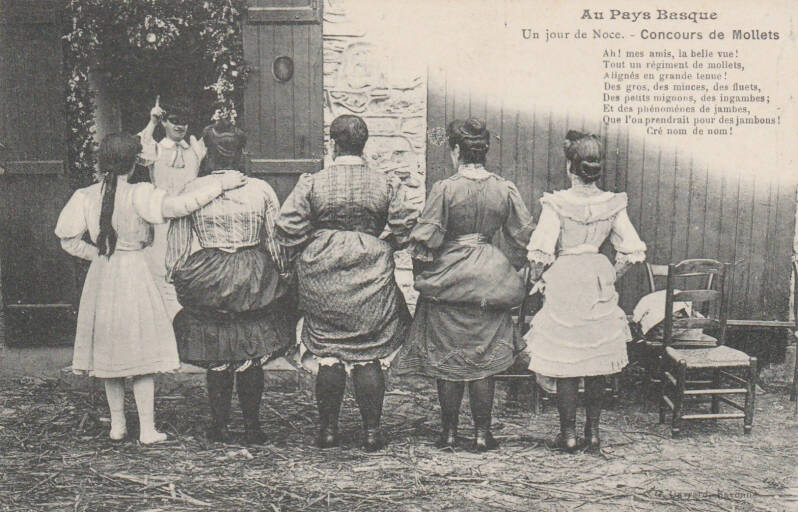 concours de mollets lors d'un mariage au début du XXe siècle 