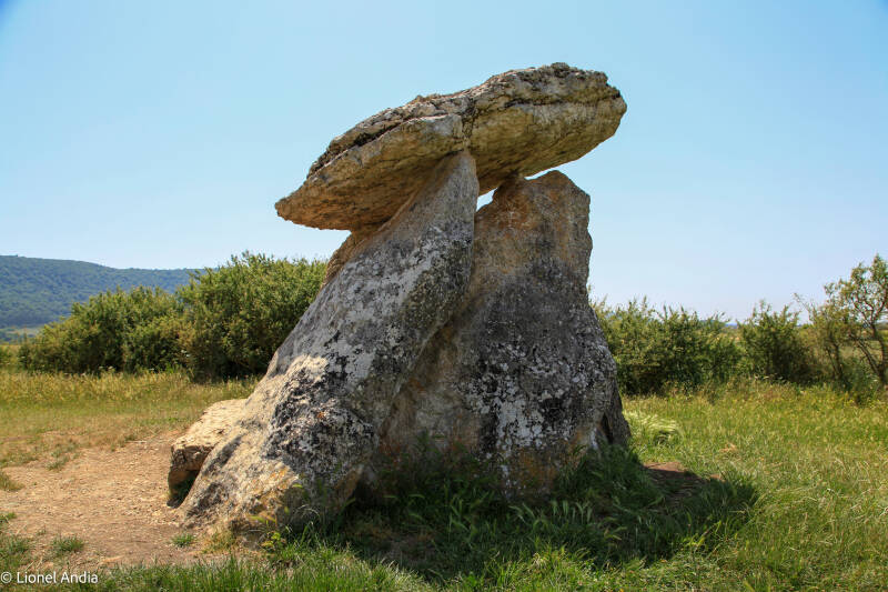 Le dolmen de Sorginetxe, la « maison des sorcières » d’Alava