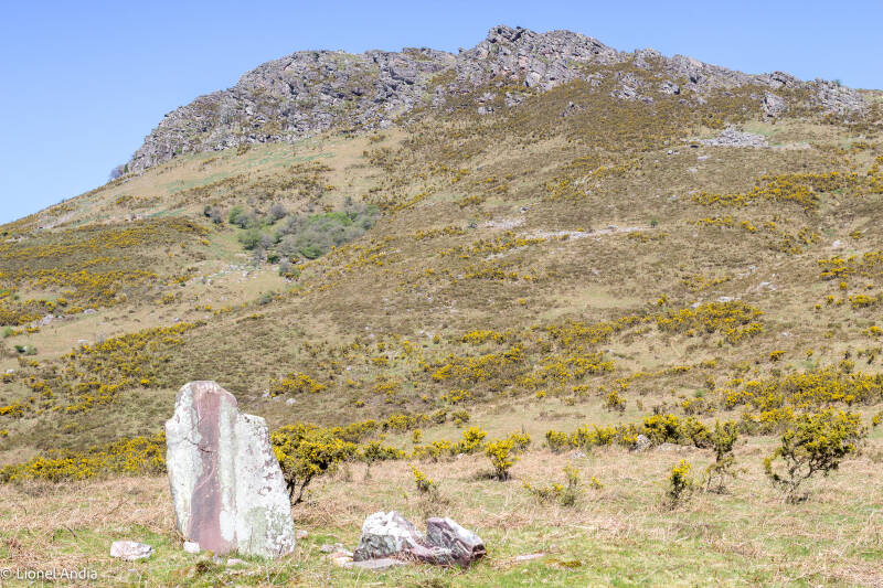 Le dolmen de Sorohaundi et l'Atxuria - Peña Plata